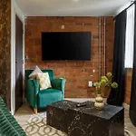 Newly Refurbished Feb 2026 - Cosy Duplex Bd1 Bradford (West Yorkshire)