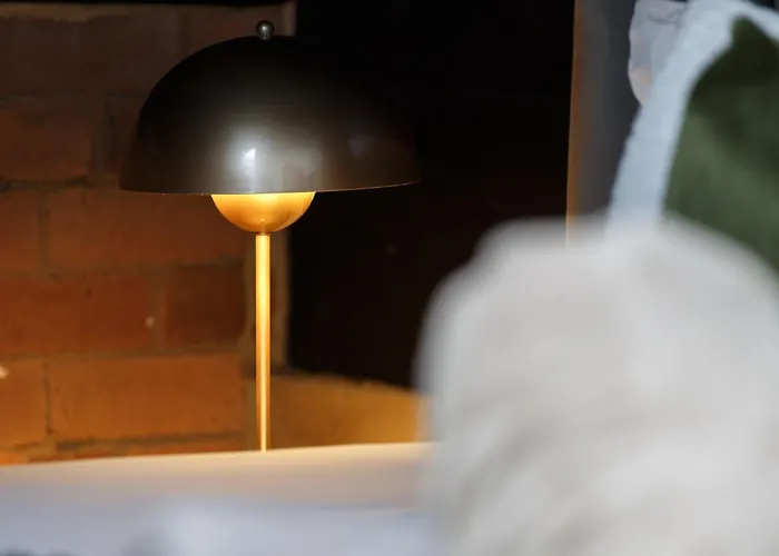 Newly Refurbished Feb 2026 - Cosy Duplex Bd1 Apartman *